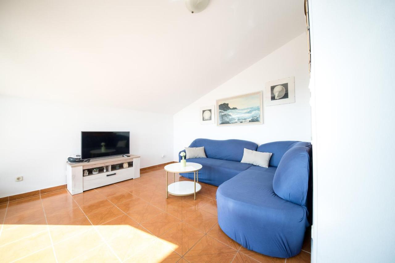 Apartments And Rooms By The Sea Vrsi - Mulo, Zadar - 5848 Esterno foto